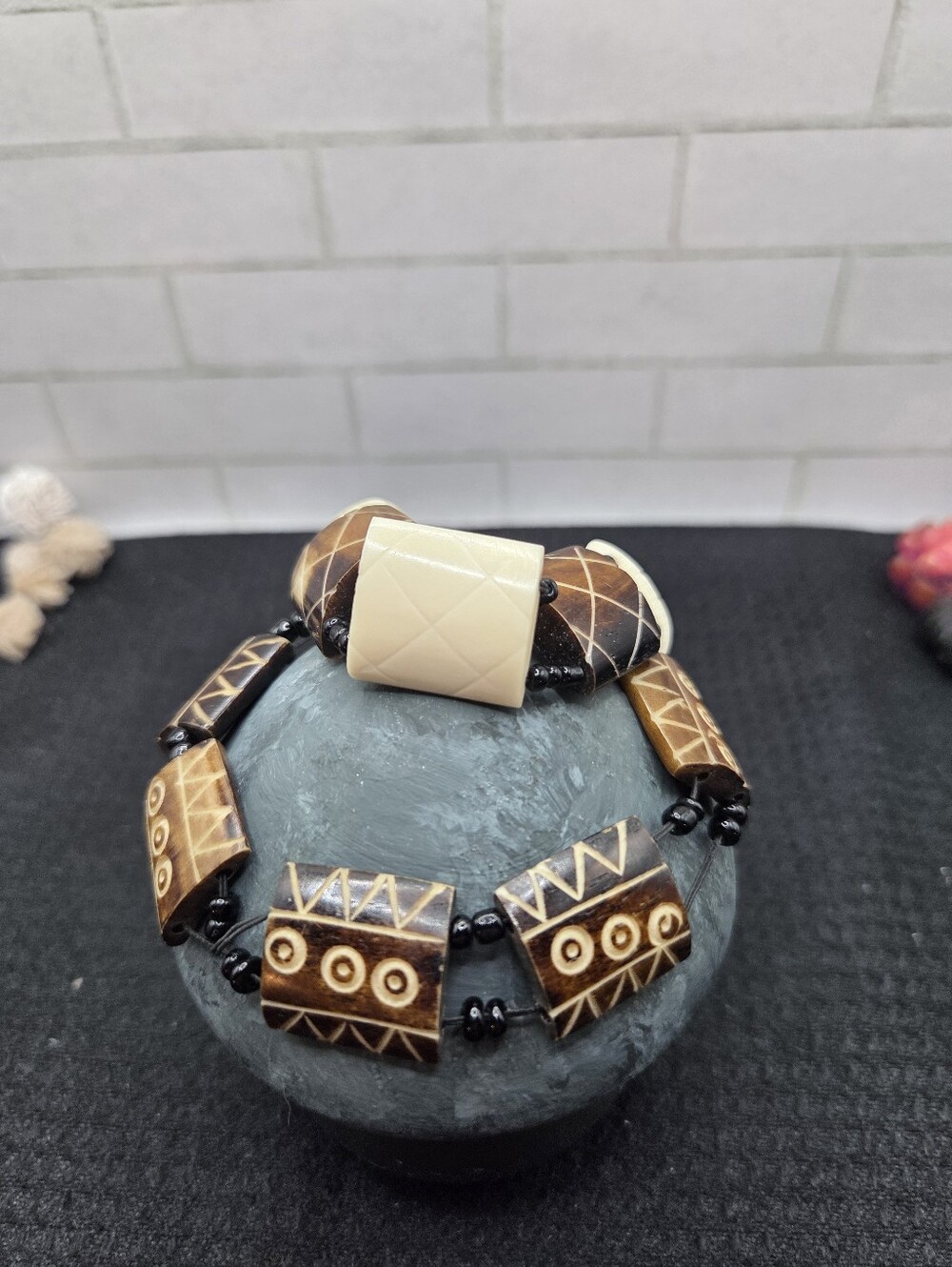 1448. Handcrafted Bovine Bone Beaded Stretch Bracelet